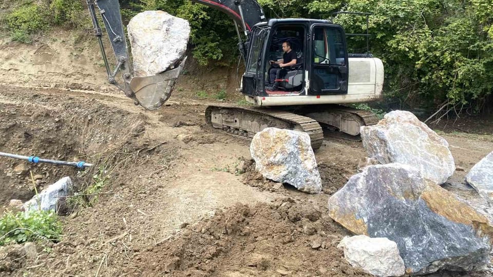 Düzce İl Özel İdaresi, Gümüşova'da heyelan bölgesinde zemin stabilizasyonu sağladı