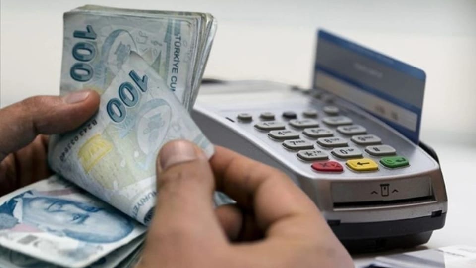 Eylülde kartlarla yapılan ödemeler 2 trilyon 965,5 milyar liraya çıktı