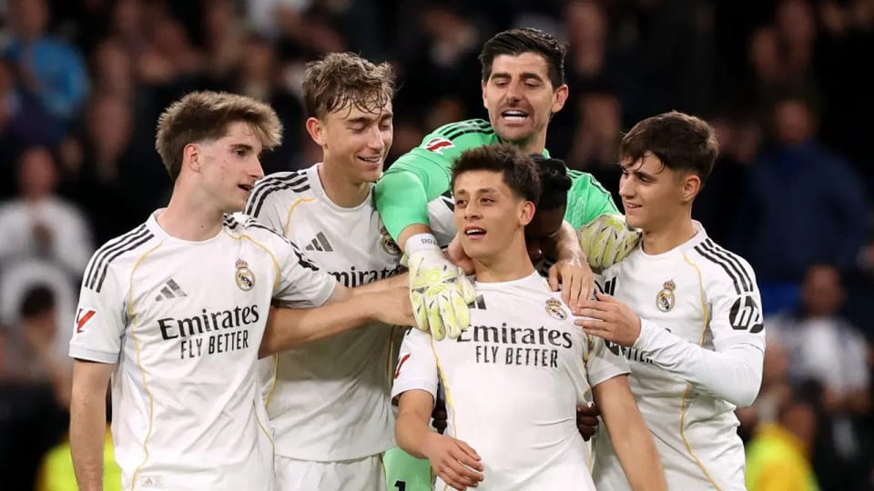 Real Madrid'de Courtois, grip nedeniyle El Clasico kadrosunda yer almıyor