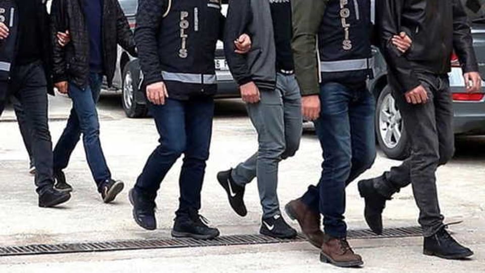 Ankara merkezli 7 ilde müstehcenlik ve fuhuş operasyonu: 33 kişi tutuklandı