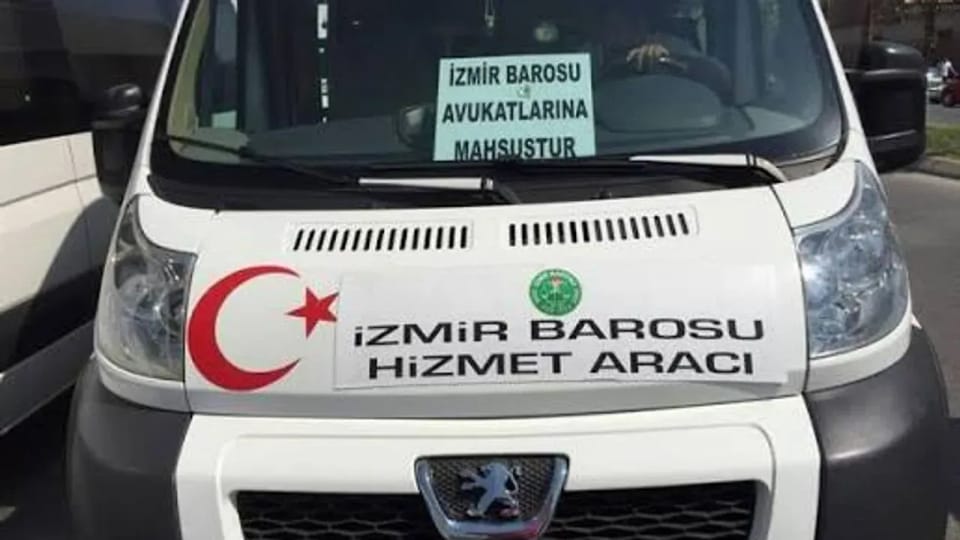 İzmir Barosu Şakran Cezaevi için araç değişikliği yaptı