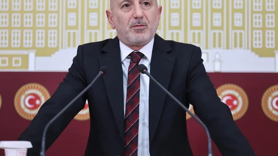 Öztunç, 1 yaşındaki çocuğun ölümü üzerine Elbistan-Göksun yoluna sinyalizasyon istedi